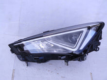 Laden Sie das Bild in den Galerie-Viewer, Frontscheinwerfer Seat Tarraco 5FJ941007F Full LED Links Scheinwerfer Headlight