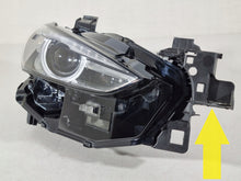 Laden Sie das Bild in den Galerie-Viewer, Frontscheinwerfer Mazda 6 GRF5-51030 LED Rechts Scheinwerfer Headlight