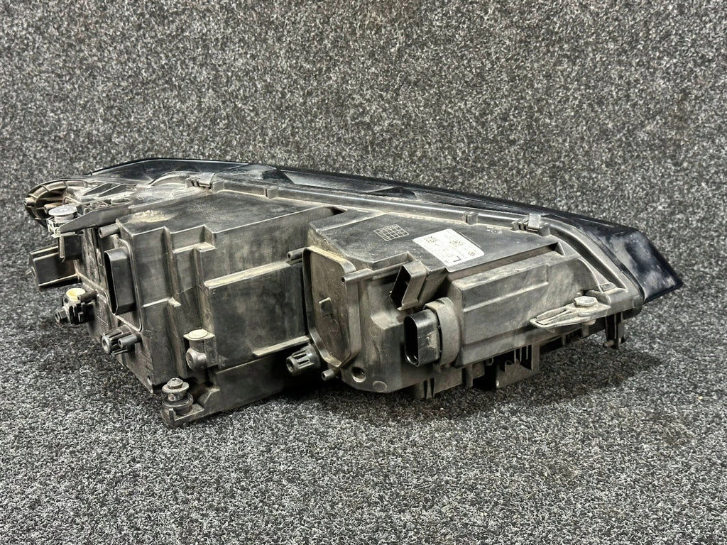 Frontscheinwerfer VW Touran 5TB941035E LED Links Scheinwerfer Headlight SCH9780511587sl