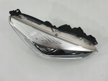 Laden Sie das Bild in den Galerie-Viewer, Frontscheinwerfer Ford Kuga 90156426 LED Rechts Scheinwerfer Headlight SCH2859430909zs