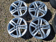 Load image into Gallery viewer, 4x Alufelge 17 Zoll 7.0" 5x112 42ET Glanz Silber 8W0601025P Audi Rim Wheel FEL6458979846su
