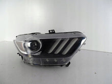 Laden Sie das Bild in den Galerie-Viewer, Frontscheinwerfer Ford PJT2381 Rechts Scheinwerfer Headlight