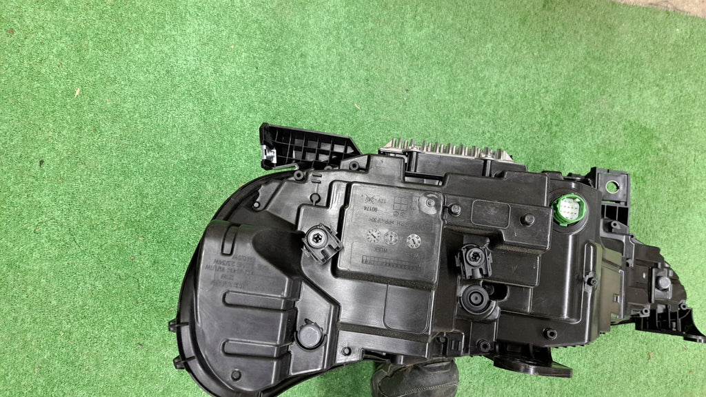 Frontscheinwerfer Alfa Romeo Stelvio Rechts Scheinwerfer Headlight SCH4382834174fu