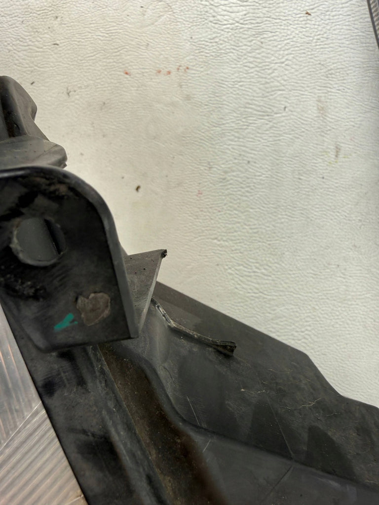 Frontscheinwerfer Ford B-Max AV113W030 AV113W29 Ein Stück (Rechts oder Links) SCH2675114762un