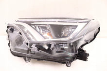 Laden Sie das Bild in den Galerie-Viewer, Frontscheinwerfer Toyota 1256871569 Links Scheinwerfer Headlight SCH2911723995tu
