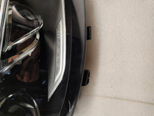 Laden Sie das Bild in den Galerie-Viewer, Frontscheinwerfer Mercedes-Benz Gle W166 LED Rechts Scheinwerfer Headlight