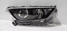 Load image into Gallery viewer, Frontscheinwerfer Toyota Yaris Rechts Scheinwerfer Headlight
