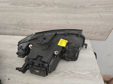 Laden Sie das Bild in den Galerie-Viewer, Frontscheinwerfer Audi A3 8P0941003D Xenon Links Scheinwerfer Headlight