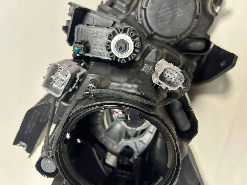 Frontscheinwerfer Mitsubishi Outlander III 8301CB-54 Rechts Headlight