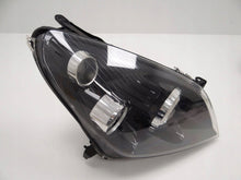 Laden Sie das Bild in den Galerie-Viewer, Frontscheinwerfer Opel Astra Xenon Rechts Scheinwerfer Headlight SCH9102466973xh
