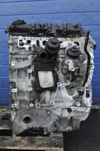 Load image into Gallery viewer, Motor BMW X1 E84 N47D20C 2.0 143PS 105kW 144TKm 2014 Diesel Engine Unkomplett