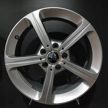 Laden Sie das Bild in den Galerie-Viewer, 4x Alufelge 17 Zoll 6.5" 5x112 44ET Glanz Mercedes-Benz Octavia I Rim Wheel FEL3522151398hh