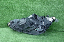 Laden Sie das Bild in den Galerie-Viewer, Frontscheinwerfer VW Golf VIII 90150891 Rechts Scheinwerfer Headlight SCH2681120302me