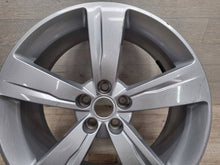 Load image into Gallery viewer, 1x Alufelge 19 Zoll 8.5" 5x108 45ET Glanz J8A2-1007-BB Land Rover Range Velar FEL4753770613cm