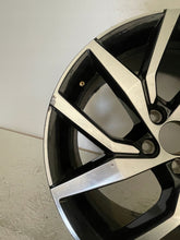Load image into Gallery viewer, 1x Alufelge 18 Zoll 7.5" 5x108 45ET Glanz Silber 32209776 Volvo S60 V60 FEL3002401242he