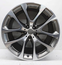 Load image into Gallery viewer, 1x Alufelge 20 Zoll 10.5" 5x112 40ET Glanz Graphit 6883758 BMW X5 G05 G06 Mg FEL8972010514pz