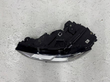 Laden Sie das Bild in den Galerie-Viewer, Frontscheinwerfer Audi A3 8V0941005E Bi-Xenon Links Scheinwerfer Headlight SCH1943038187og