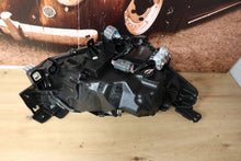 Laden Sie das Bild in den Galerie-Viewer, Frontscheinwerfer Mazda 2 Full LED Links Scheinwerfer Headlight