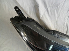 Load image into Gallery viewer, Frontscheinwerfer Toyota Yaris B01720073 Rechts Scheinwerfer Headlight SCH7402130254ea