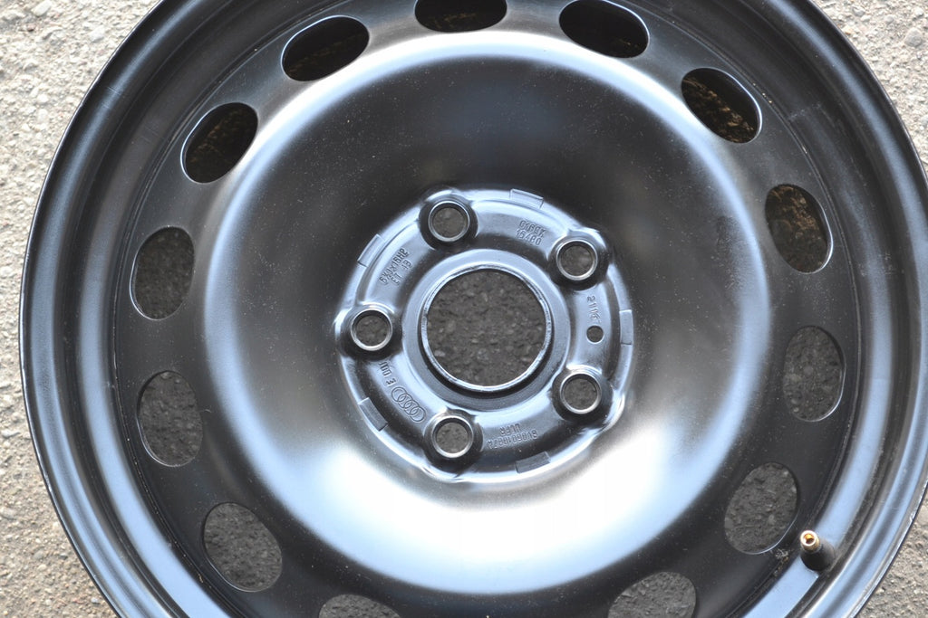 1x Alufelge 16 Zoll 6.5" 5x112 43ET Glanz Schwarz 8V0601027 Audi Rim Wheel