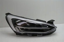 Laden Sie das Bild in den Galerie-Viewer, Frontscheinwerfer Ford Focus JX7B-13E014-AE LED Rechts Scheinwerfer Headlight