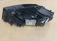 Laden Sie das Bild in den Galerie-Viewer, Frontscheinwerfer Audi Q7 4M0941033 LED Links Scheinwerfer Headlight SCH3288592965ho
