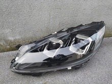 Laden Sie das Bild in den Galerie-Viewer, Frontscheinwerfer Ford Kuga LV4B-13E017-AN Links Scheinwerfer Headlight SCH2703286161sl