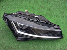Load image into Gallery viewer, Frontscheinwerfer Skoda Superb III 3V1941016D Rechts Scheinwerfer Headlight SCH9839103726rp