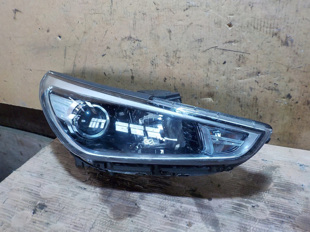 Frontscheinwerfer Hyundai I30 92102G4000 Halogen Rechts Scheinwerfer Headlight