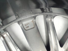 Load image into Gallery viewer, 1x Alufelge 18 Zoll 8.0" 5x114.3 50ET Glanz Graphit 4261133F90 Mg Camry FEL6038953299aa