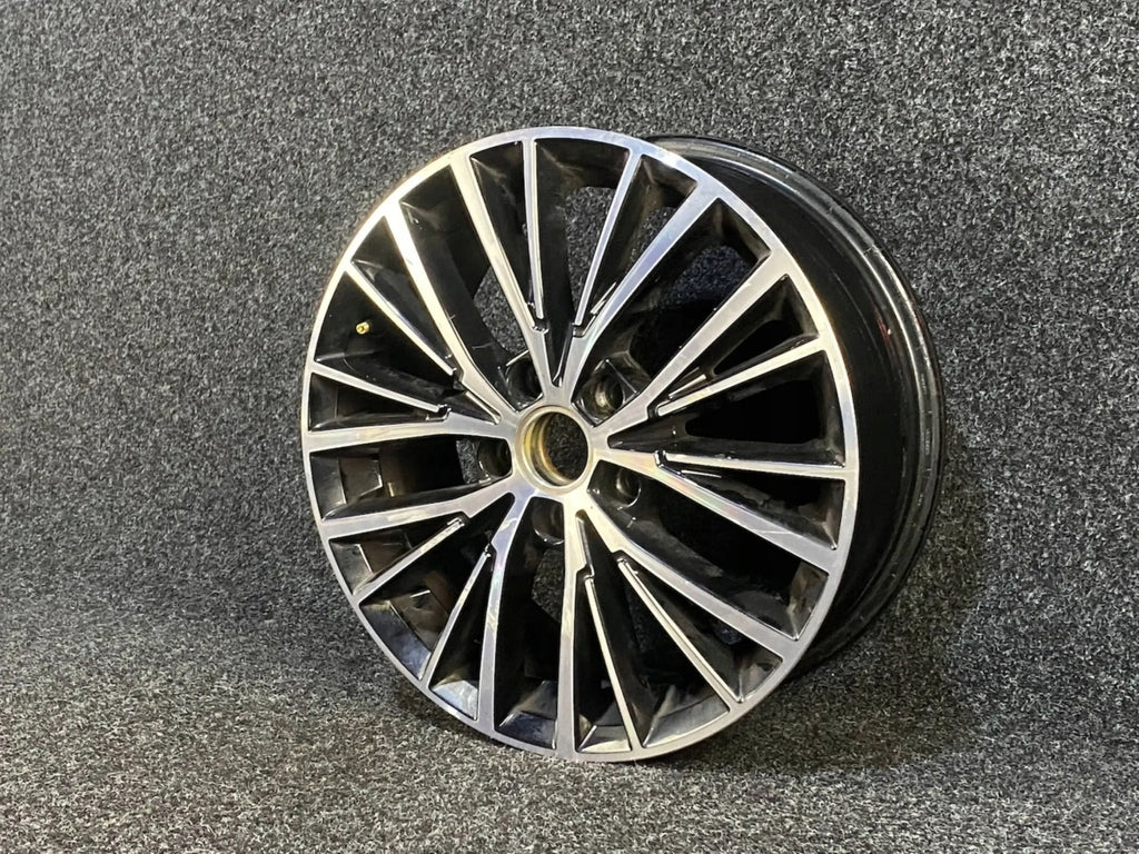 1x Alufelge 17 Zoll 6.5" 5x112 52ET Glanz Schwarz 5TA601025E VW Touran Rim Wheel FEL2204461993tz