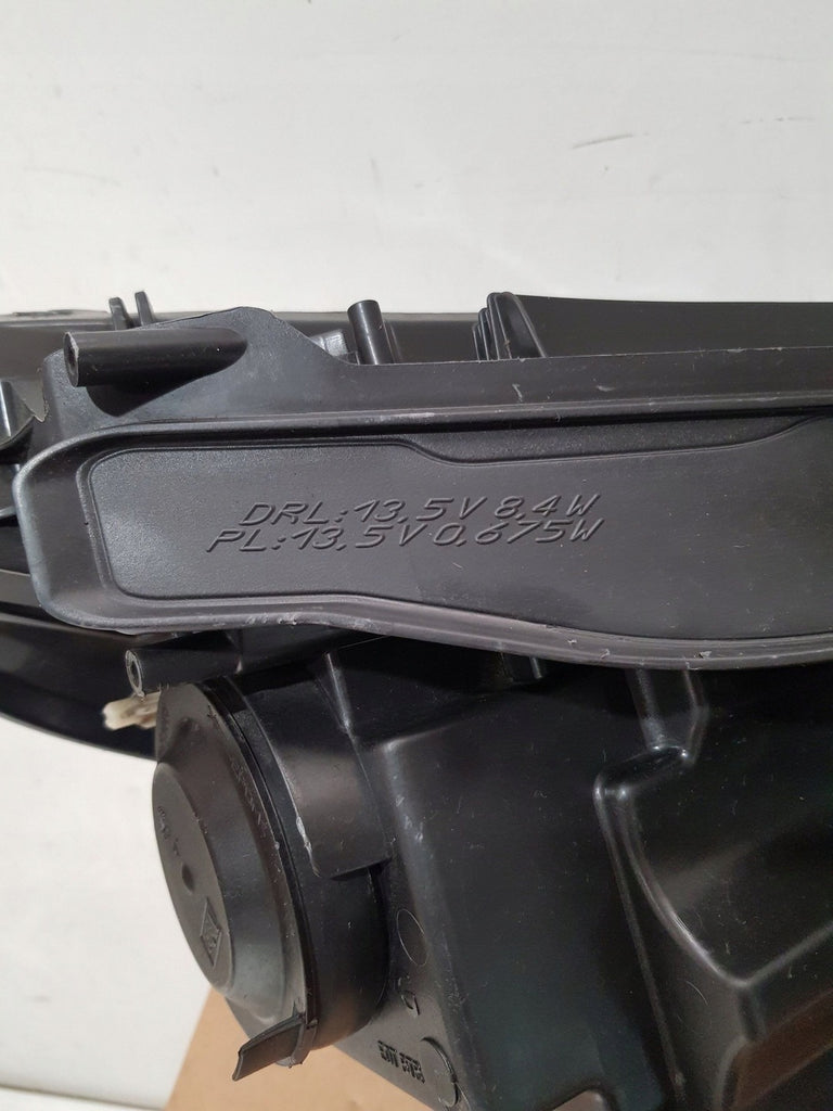 Frontscheinwerfer Peugeot 2008 I 90015175 9677810180 Rechts oder Links