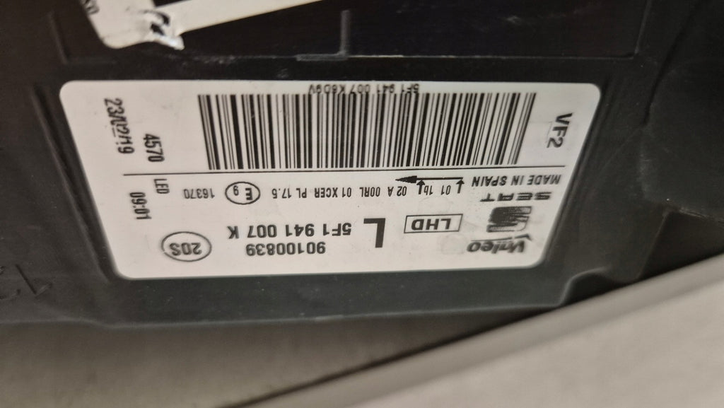 Frontscheinwerfer Seat Leon 5F1941007 LED Ein Stück (Rechts oder Links)