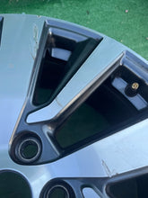Load image into Gallery viewer, 1x Alufelge 18 Zoll 7.0" 5x108 47 5ET Glanz Graphit L1TC-1007-EA Ford Puma Mg FEL3672373646ge