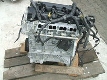 Laden Sie das Bild in den Galerie-Viewer, Motor Mazda Cx5 Cx3 PE01 MC 2.0 32TKm Benzin Engine Unkomplett