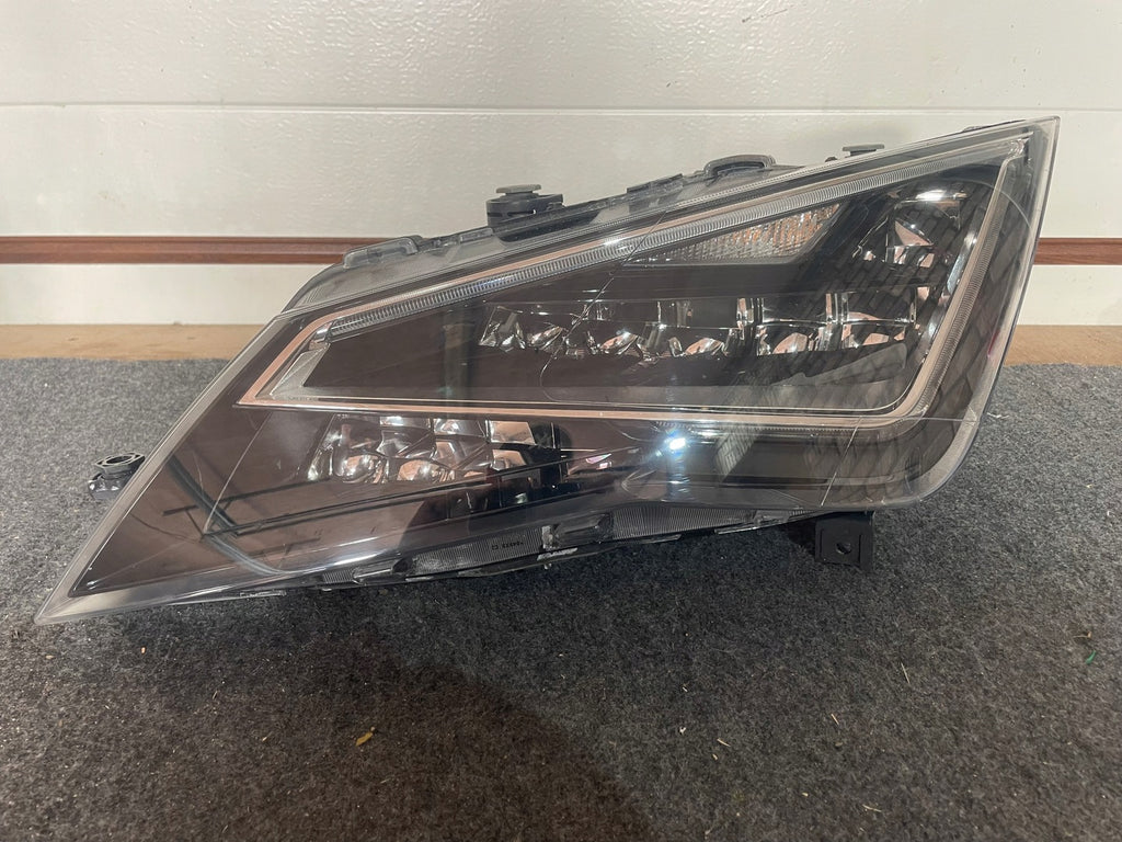 Frontscheinwerfer Seat Leon 90112754 LED Links Scheinwerfer Headlight