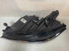 Load image into Gallery viewer, Frontscheinwerfer VW Passat B8 3G1941035Q Full LED Links Scheinwerfer Headlight SCH9881959424tw