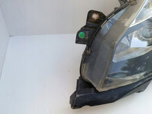 Laden Sie das Bild in den Galerie-Viewer, Frontscheinwerfer Renault Clio III 89900161 Ein Stück (Rechts oder Links) SCH4860463319pt