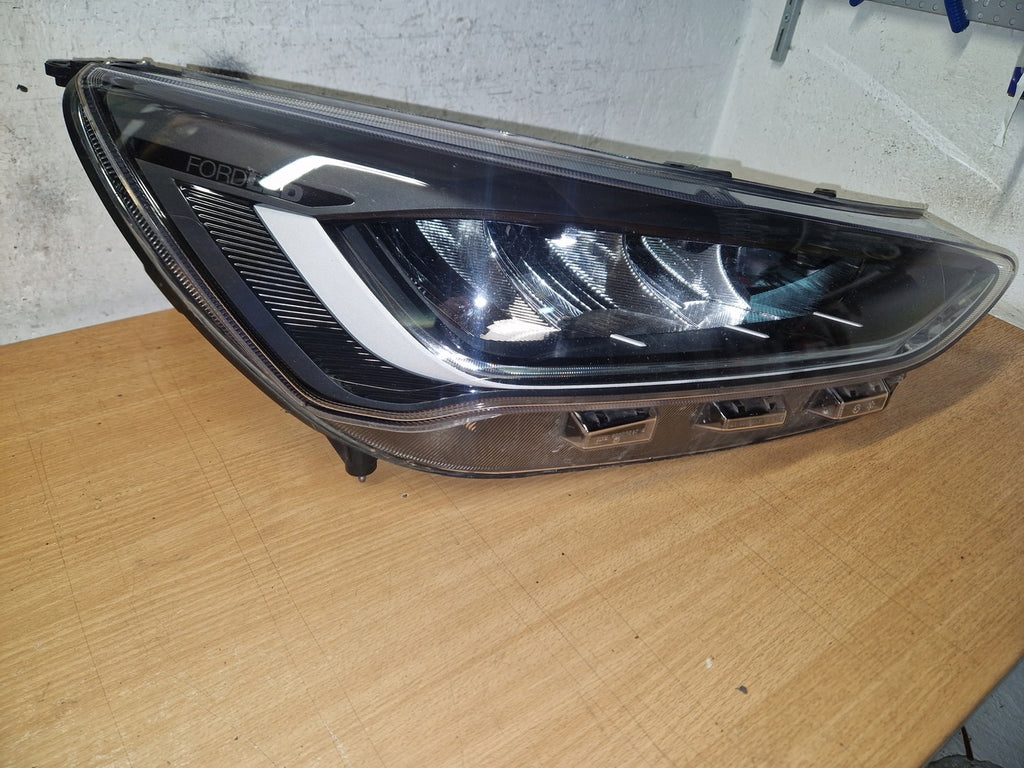 Frontscheinwerfer Ford Focus NX7B-13E014-CD LED Rechts Scheinwerfer Headlight