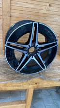 Laden Sie das Bild in den Galerie-Viewer, 1x Alufelge 18 Zoll 9.0&quot; 5x112 58ET Glanz Graphit A2064016600 Mercedes-Benz W206