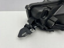 Laden Sie das Bild in den Galerie-Viewer, Frontscheinwerfer Toyota Chr 81150-F4031 LED Links Scheinwerfer Headlight