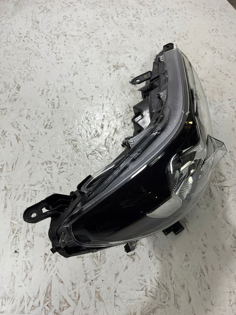 Frontscheinwerfer Toyota Hilux VIII 81110-0KK60 Rechts Scheinwerfer Headlight SCH9686848390lr
