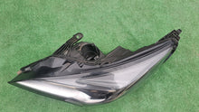 Load image into Gallery viewer, Frontscheinwerfer Opel Astra 39158005 Links Scheinwerfer Headlight SCH2409552134mf