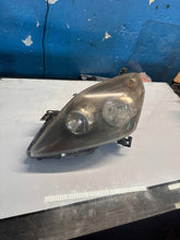 Laden Sie das Bild in den Galerie-Viewer, Frontscheinwerfer Opel Zafira B 1305236080 Links Scheinwerfer Headlight