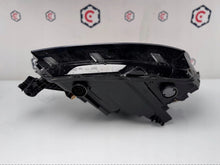 Laden Sie das Bild in den Galerie-Viewer, Frontscheinwerfer Skoda Fabia IV 6VB941015 LED Links Scheinwerfer Headlight SCH6825132573pc