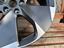 Laden Sie das Bild in den Galerie-Viewer, 1x Alufelge 19 Zoll 7.5" 5x112 50ET 10E601025M Cupra Leon Born Rim Wheel FEL3330471413ur