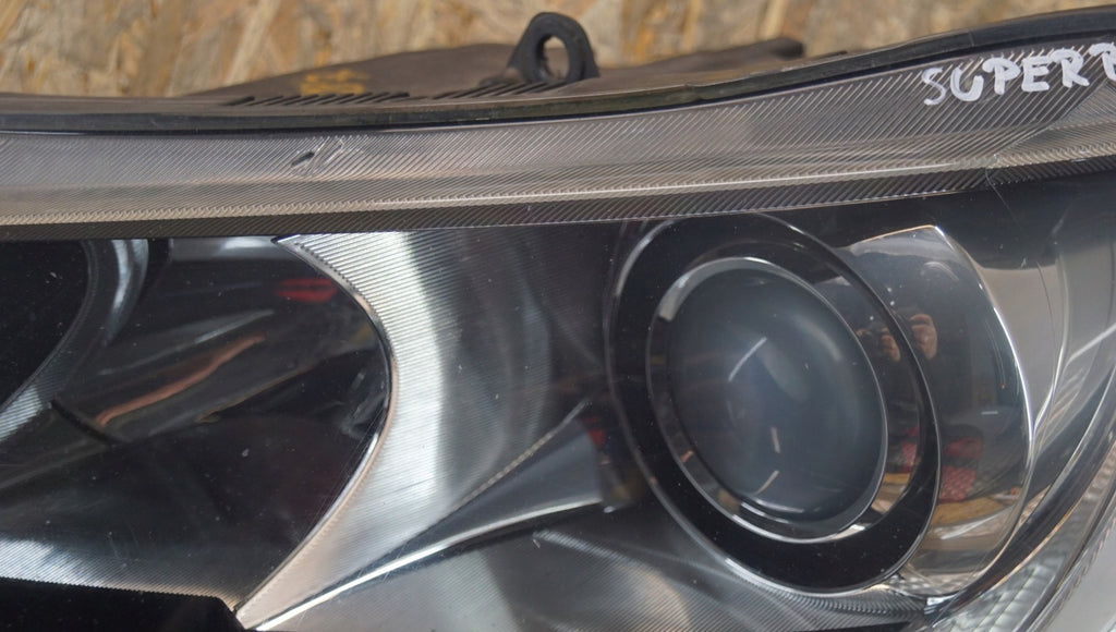 Frontscheinwerfer Skoda Superb II 3T2941015F Links Scheinwerfer Headlight