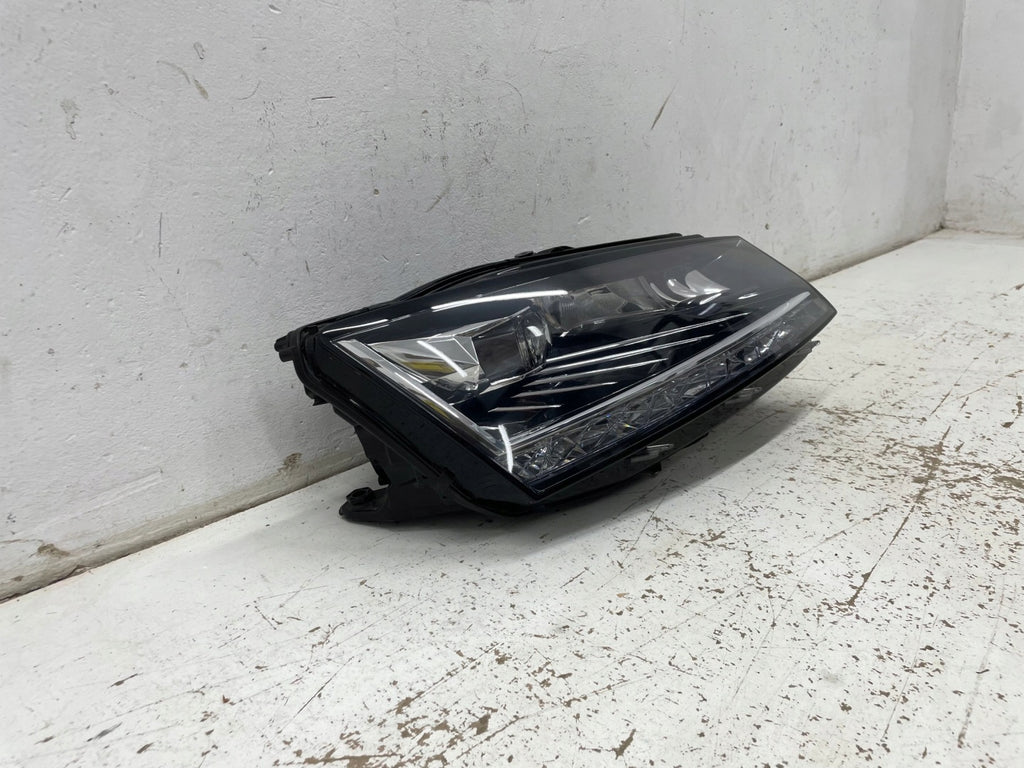 Frontscheinwerfer Skoda Fabia III 6V1941016F Full LED Rechts Headlight SCH9730823857ce