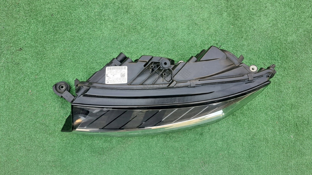 Frontscheinwerfer Skoda Fabia III 6V1941015D Links Scheinwerfer Headlight