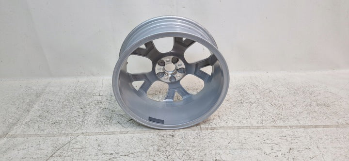 1x Alufelge 17 Zoll 6.5" 5x100 48ET Glanz Silber 6F9601205H Seat Ibiza I FEL5096077604bz
